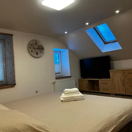 Gory Sowie Przystanek Dad House ベッド・アンド・ブレックファスト 3*