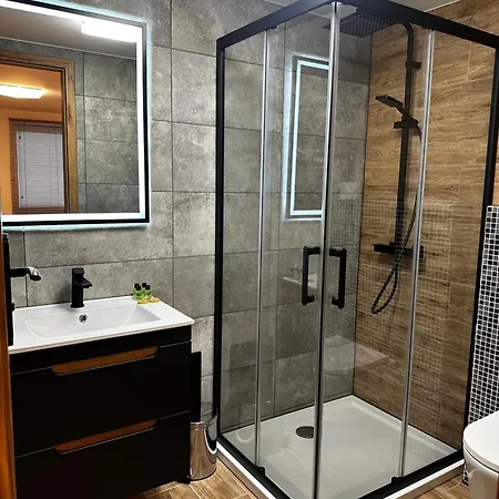 فندق مبيت وإفطار Gory Sowie Przystanek Dad House