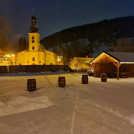 Bed & Breakfast Gory Sowie Przystanek Dad House 3*